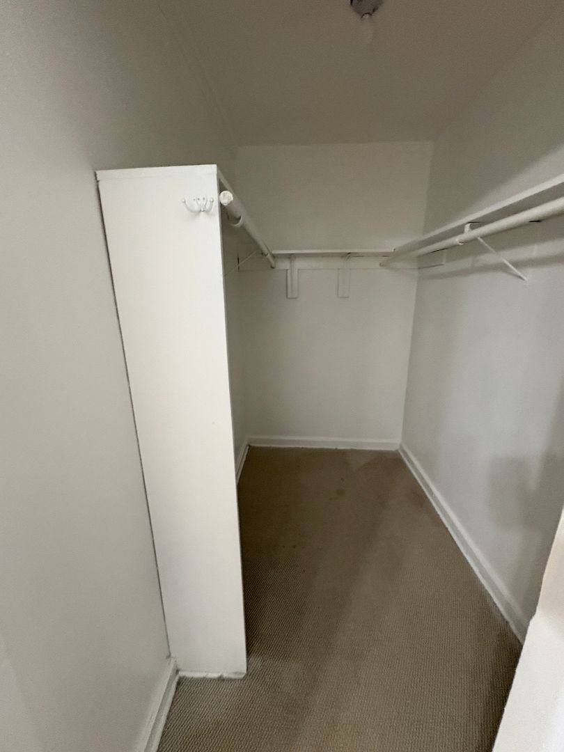 House for rent at 915 W 29th St, Austin, TX 78705