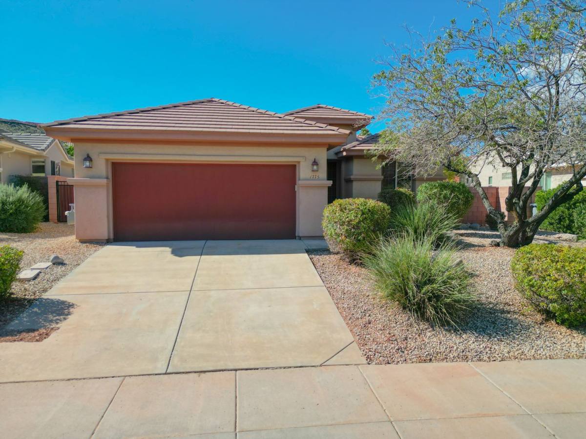 House for rent at 1775 N Overland Trails Dr, Washington, UT 84780