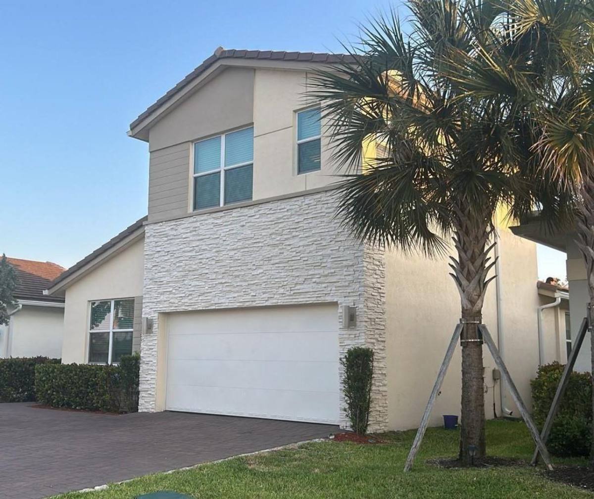 House for rent at 4161 Marina Way, Pompano Beach, FL 33064