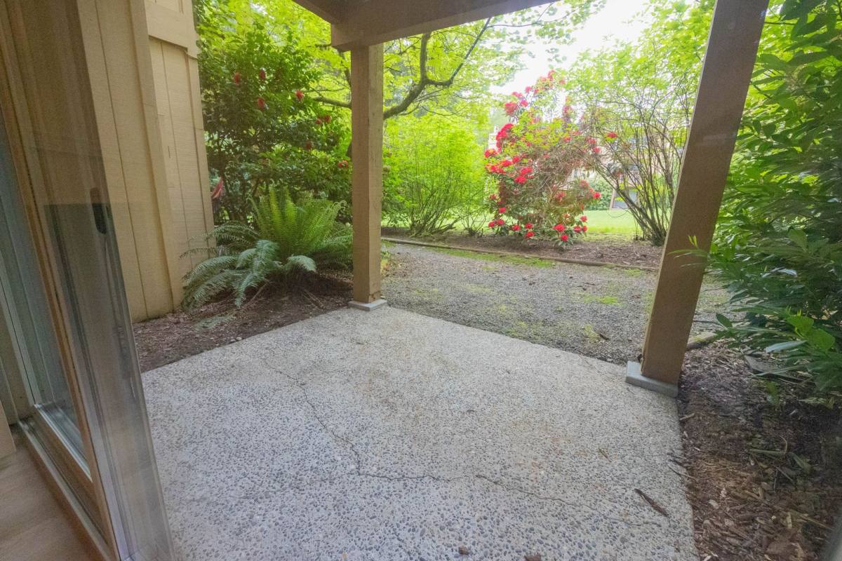 Apartment for rent at 19306 Y NE, Bothell, WA 98011