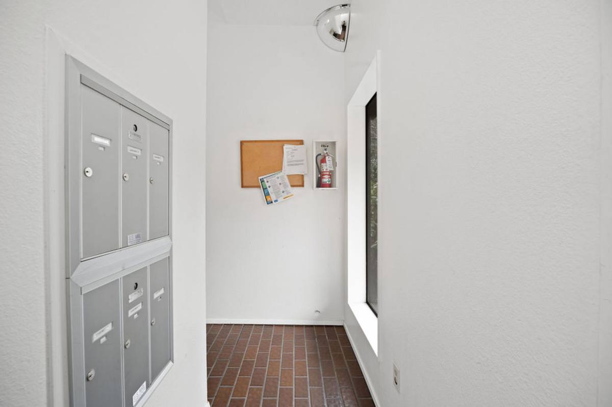 Apartment for rent at 1406 Bellevue Ave, Seattle, WA 98122