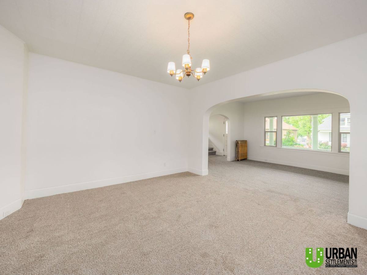 House for rent at 724 E Ermina Ave, Spokane, WA 99207