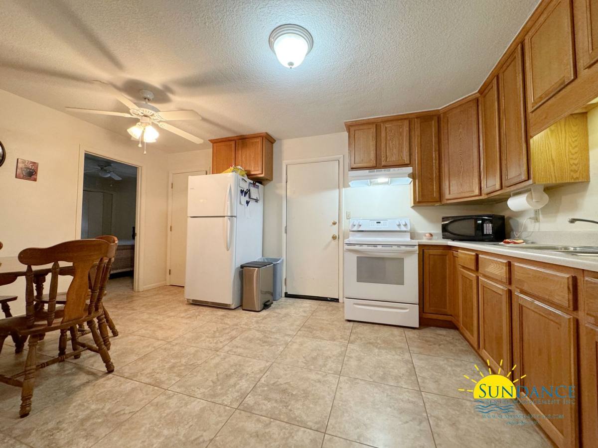 Townhouse for rent at 816 Lark St, Fort Walton Beach, FL 32547