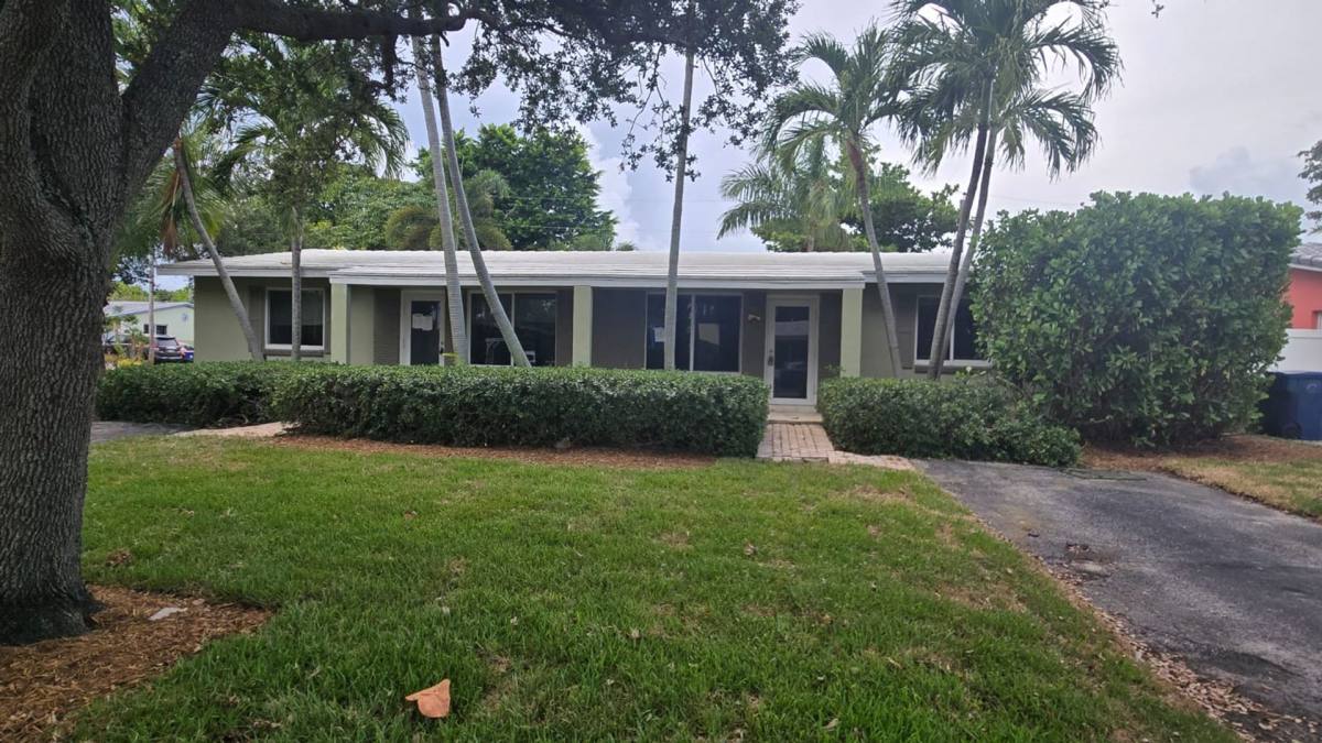 Apartment for rent at 1401 & 1405 NE, Fort Lauderdale, FL 33305