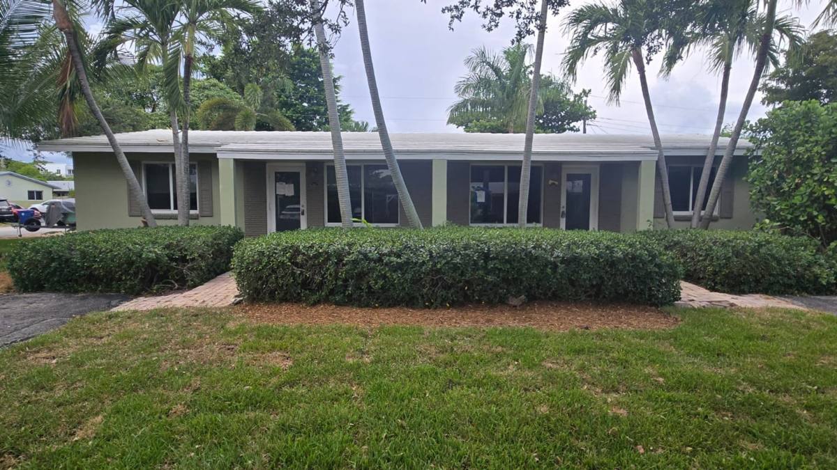 Apartment for rent at 1401 & 1405 NE, Fort Lauderdale, FL 33305