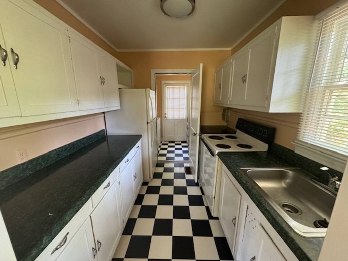 Apartment for rent at 607 Edmondson Ave, Lagrange, GA 30240