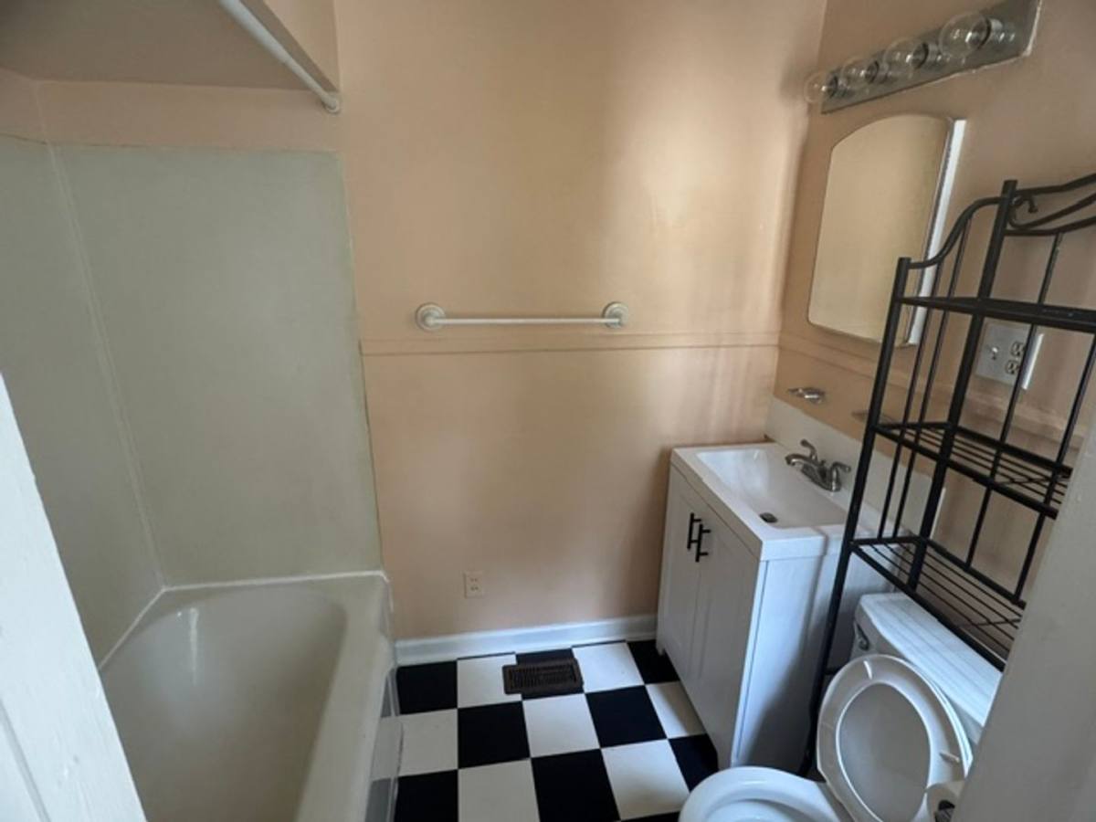 Apartment for rent at 607 Edmondson Ave, Lagrange, GA 30240