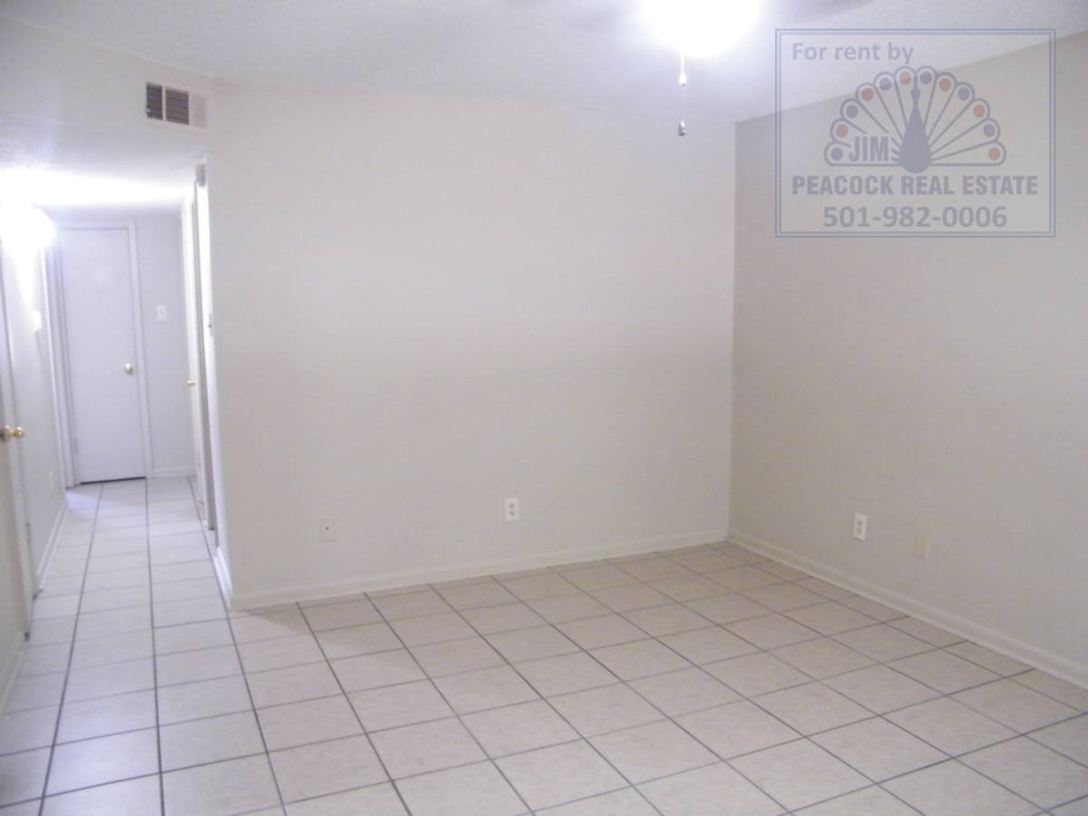 Apartment for rent at 3 Pinewood Court, Jacksonville, AR 72076