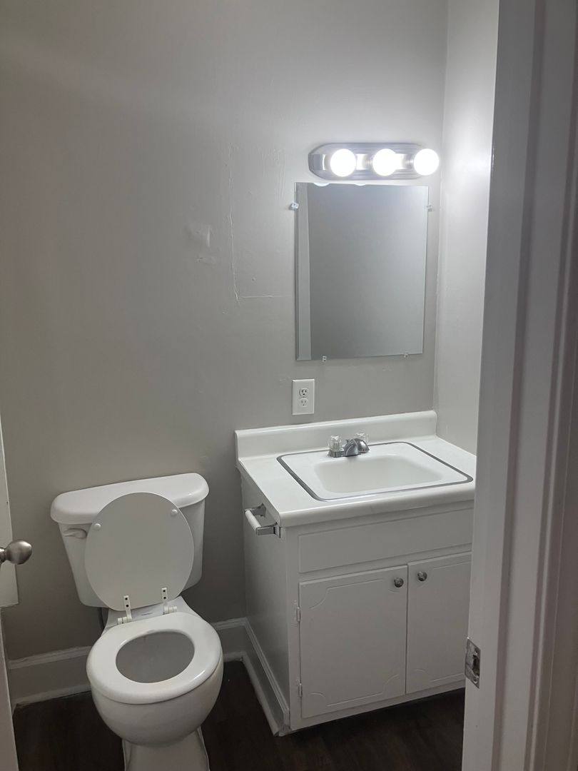 Apartment for rent at 3576 Vineville Ave, Macon, GA 31204