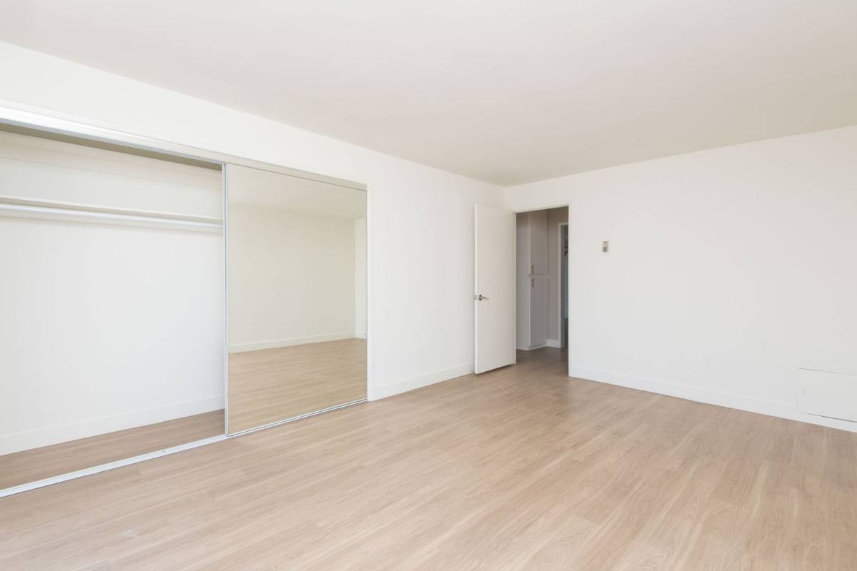 Apartment for rent at 3646 Mentone Ave, Los Angeles, CA 90034