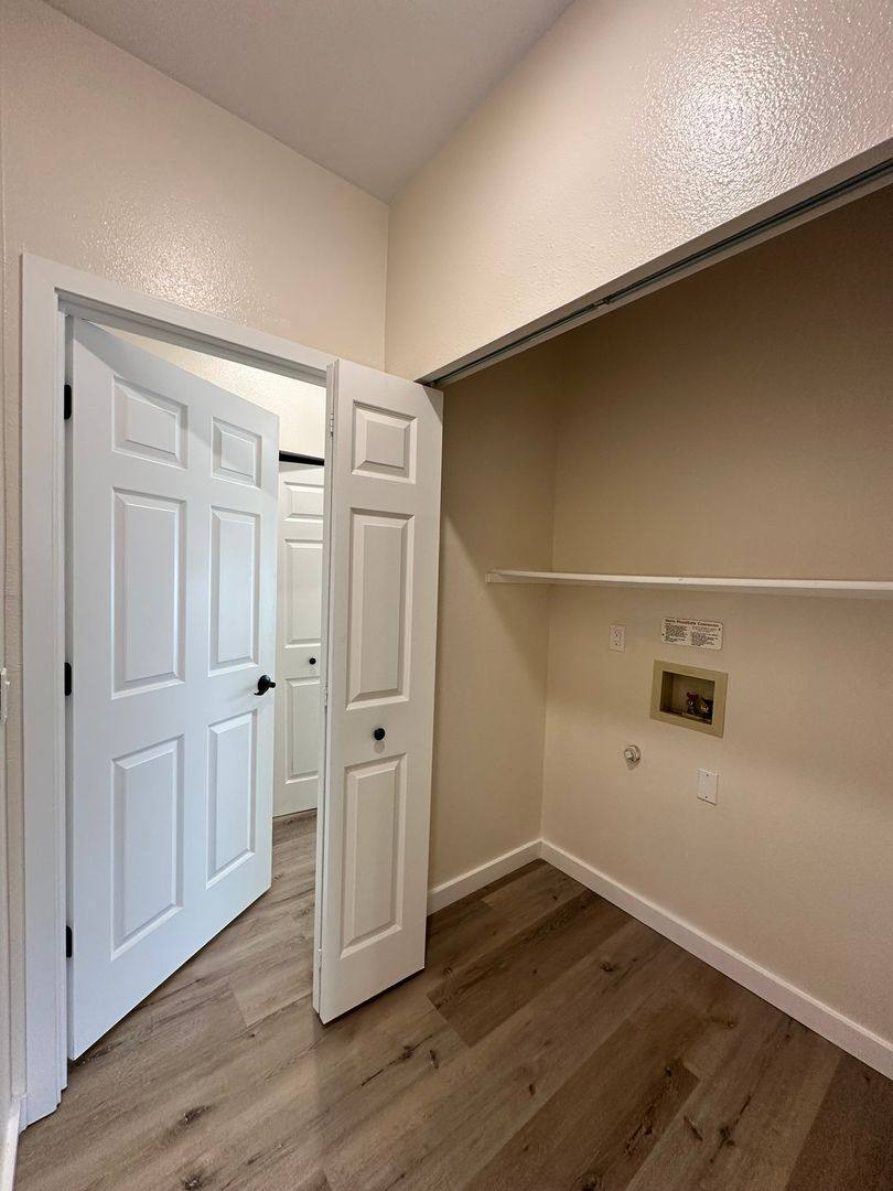 Apartment for rent at 387 S 58th St, Springfield, OR 97478