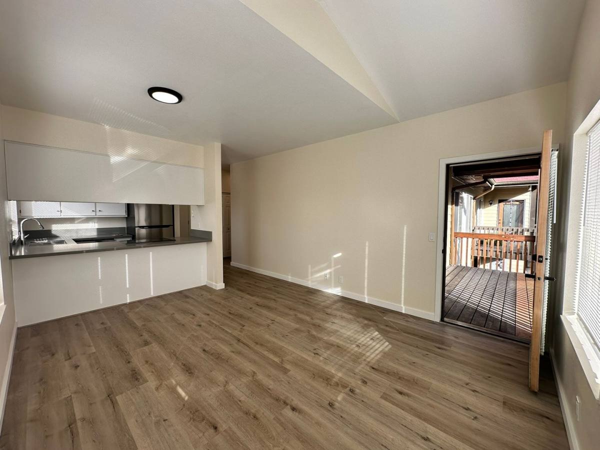 Apartment for rent at 387 S 58th St, Springfield, OR 97478