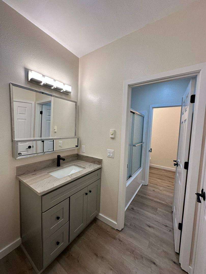 Apartment for rent at 387 S 58th St, Springfield, OR 97478