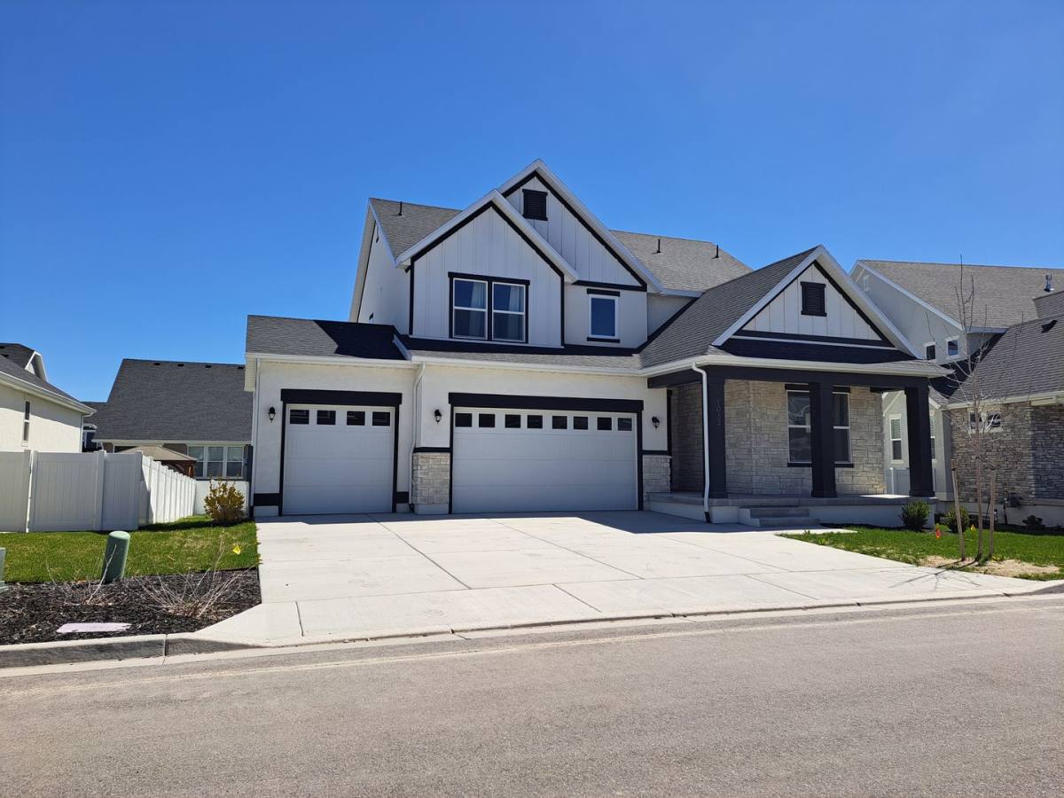 House for rent at 1033 Vine St, Mapleton, UT 84664