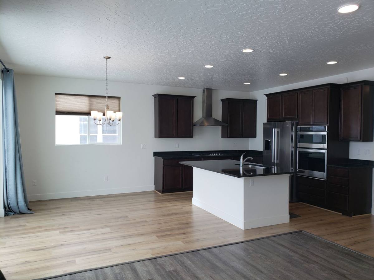 House for rent at 1033 Vine St, Mapleton, UT 84664