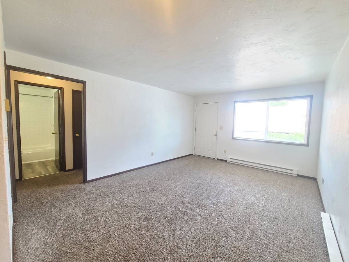 Apartment for rent at 2410 E Queen Ave, Spokane, WA 99217