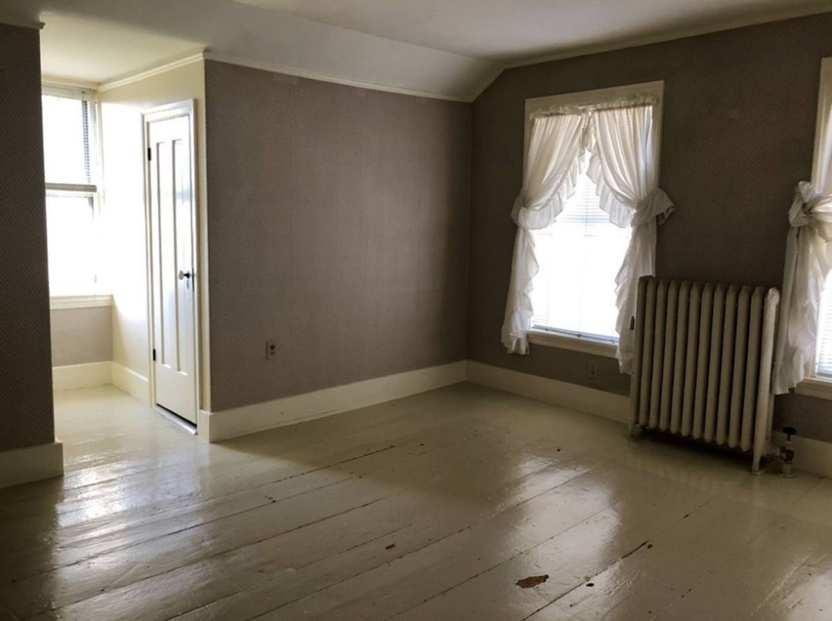 Apartment for rent at 17 Congress St, Worcester, MA 01609