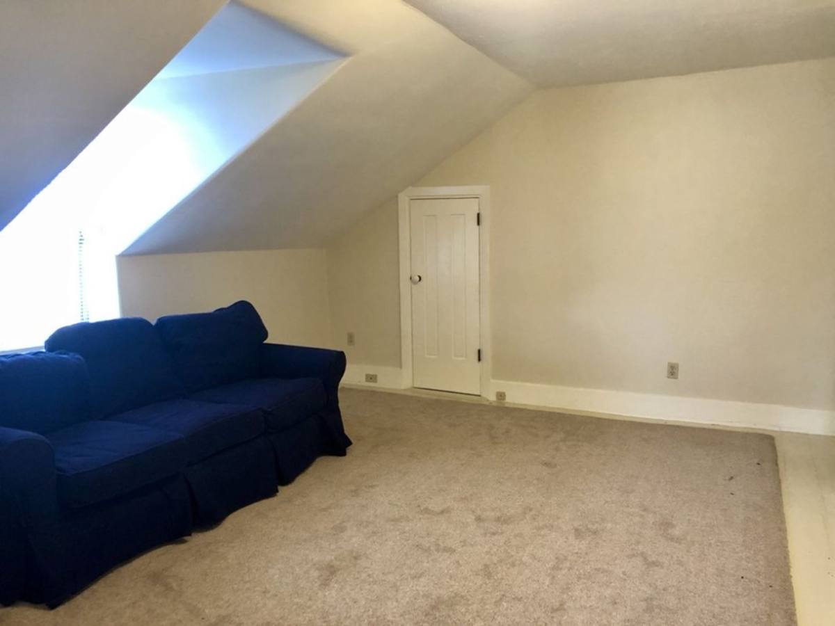 Apartment for rent at 17 Congress St, Worcester, MA 01609
