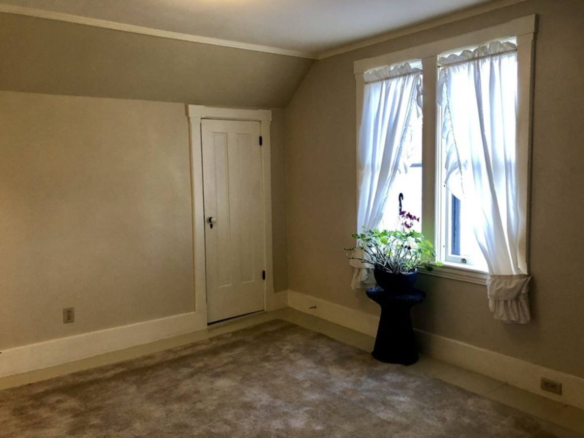 Apartment for rent at 17 Congress St, Worcester, MA 01609