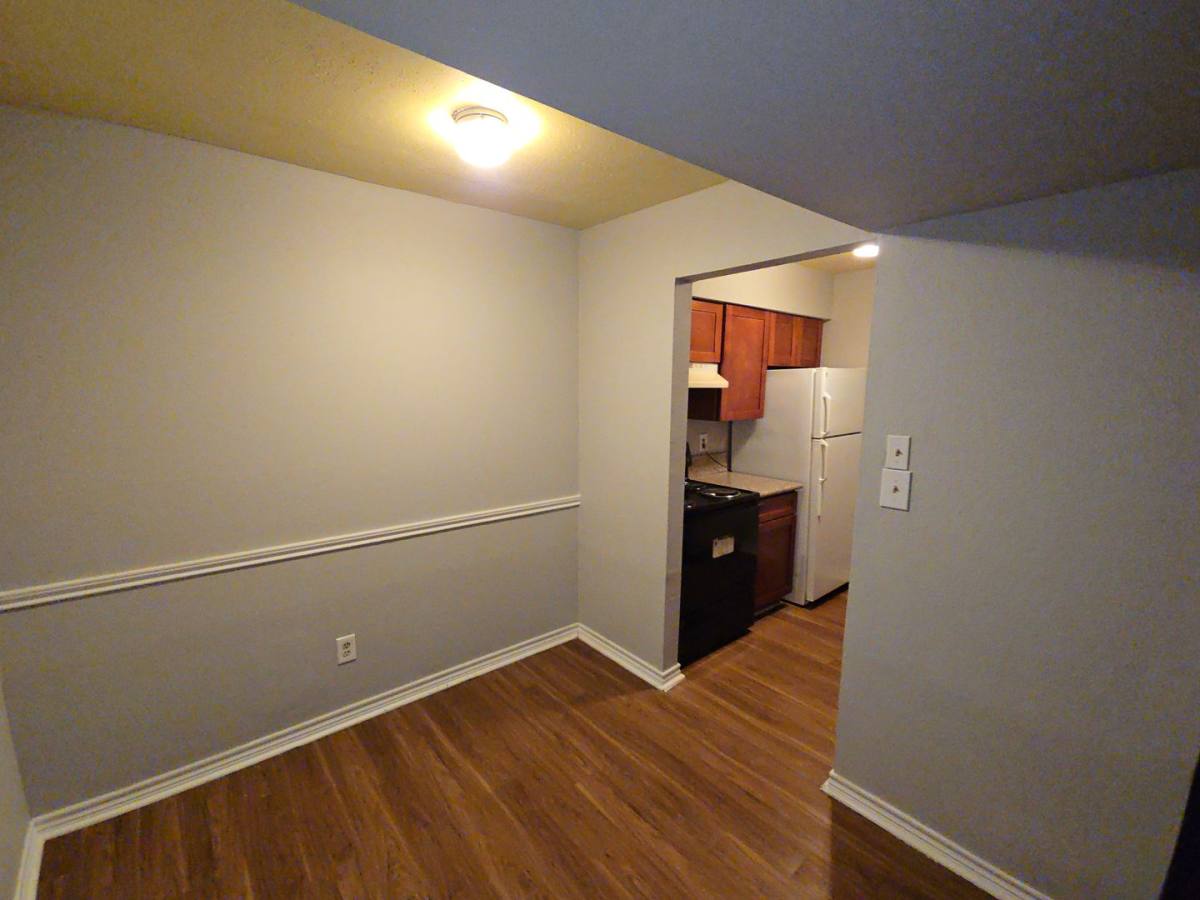 Apartment for rent at 12634 Ashford Meadow Dr, Houston, TX 77082