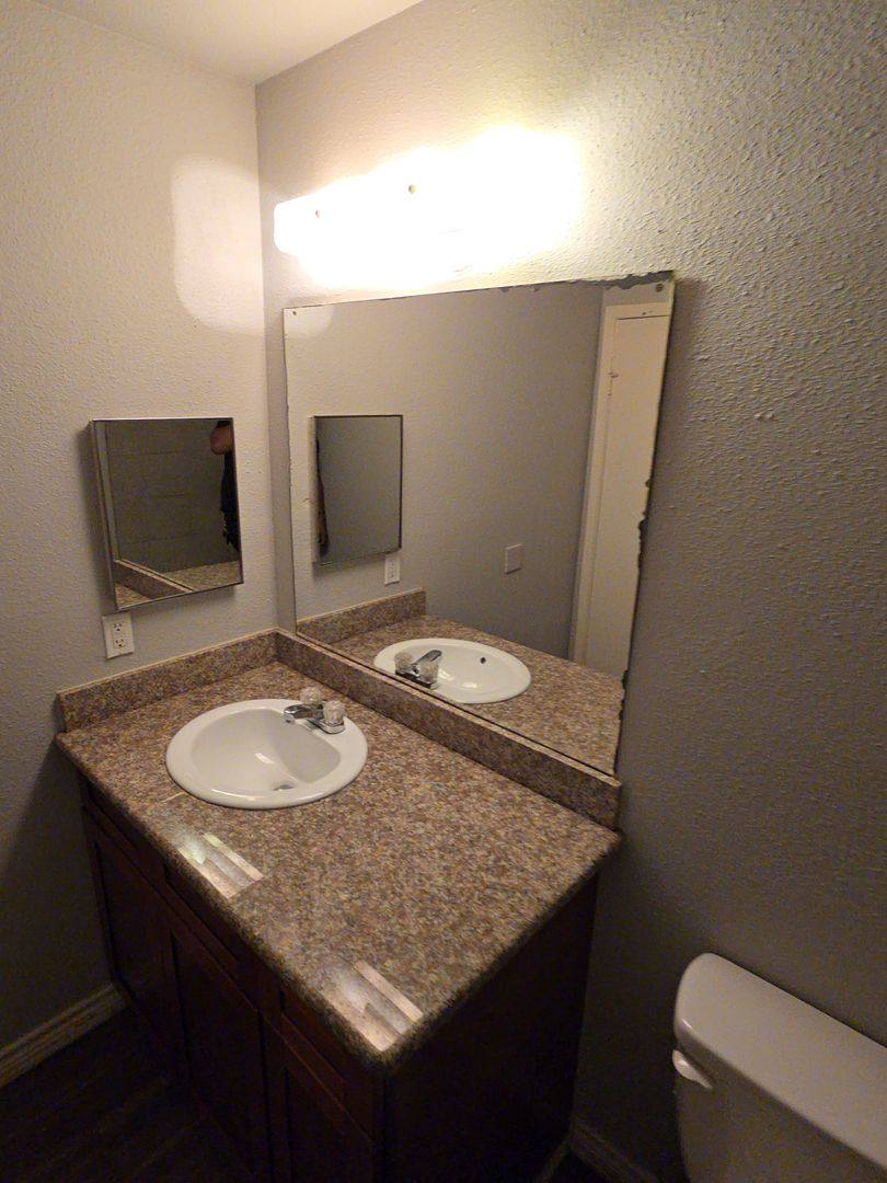 Apartment for rent at 12634 Ashford Meadow Dr, Houston, TX 77082