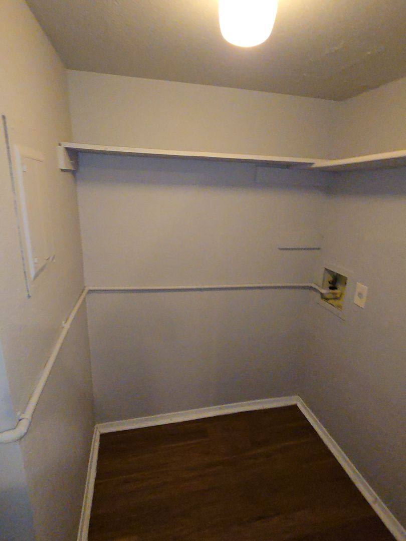 Apartment for rent at 12634 Ashford Meadow Dr, Houston, TX 77082