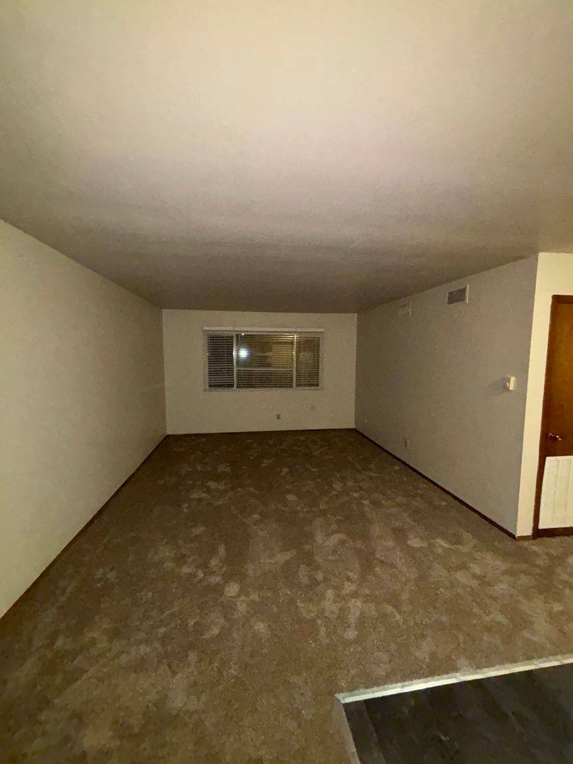 Apartment for rent at 9900 W Fond Du Lac Ave, Milwaukee, WI 53224