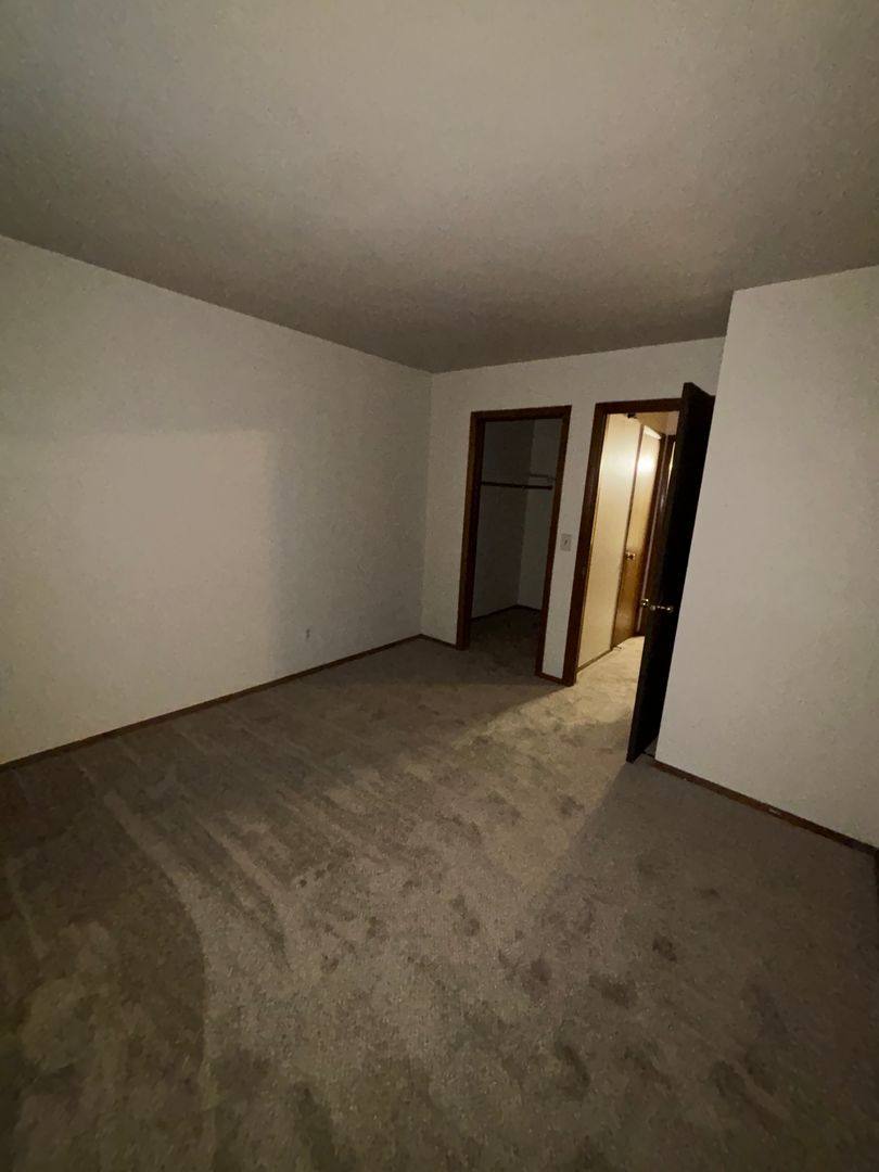 Apartment for rent at 9900 W Fond Du Lac Ave, Milwaukee, WI 53224