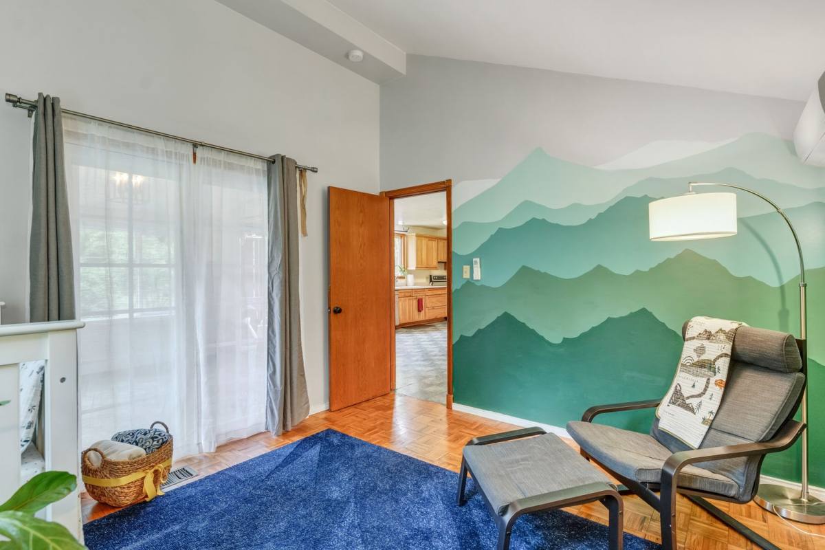 House for rent at 3194 Crooked Finger Rd NE, Scotts Mills, OR 97375