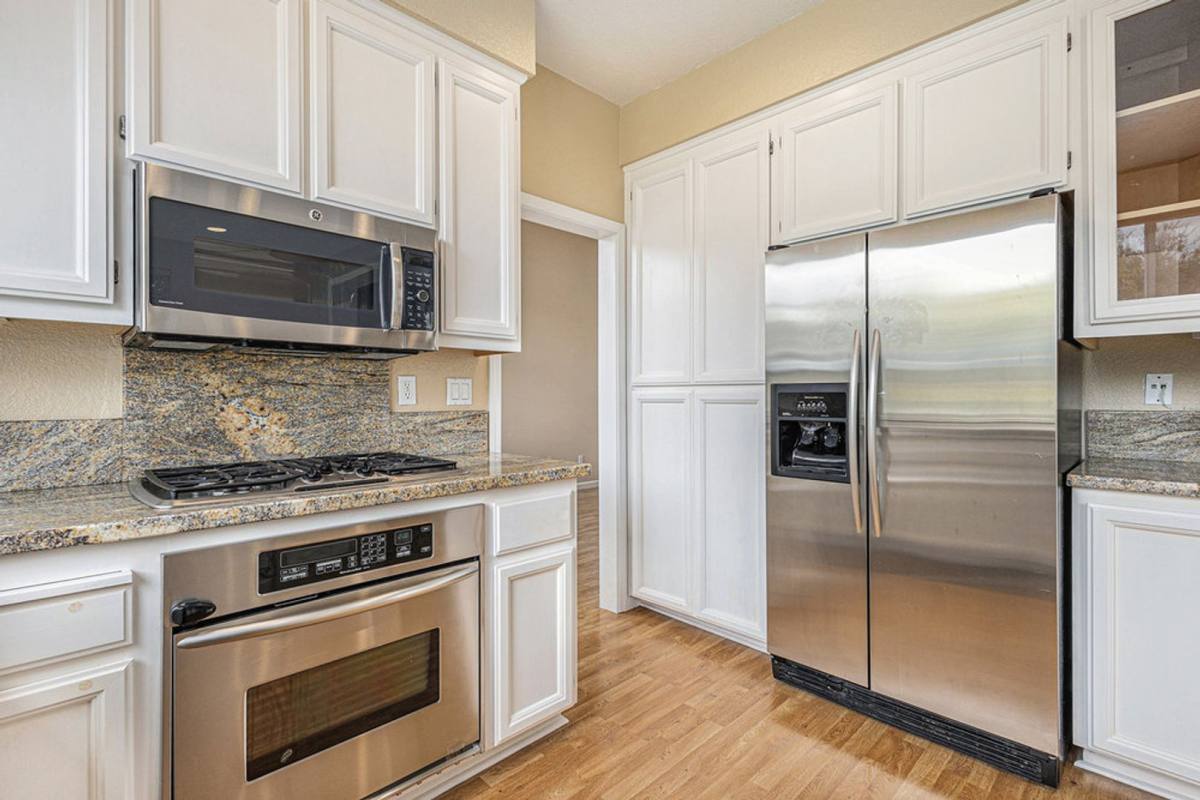 House for rent at 7 Ratto Rd, Alameda, CA 94502