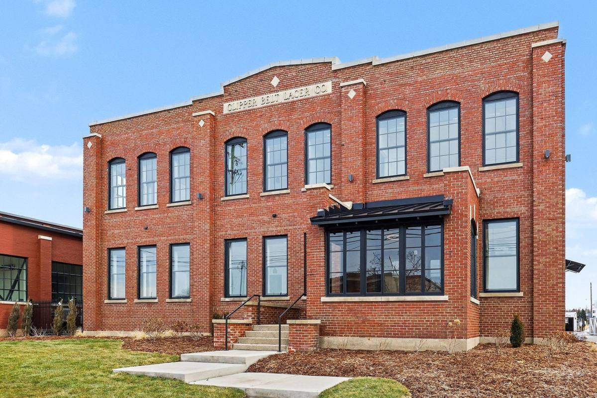 Apartment for rent at 974 Front Ave NW, Grand Rapids, MI 49504