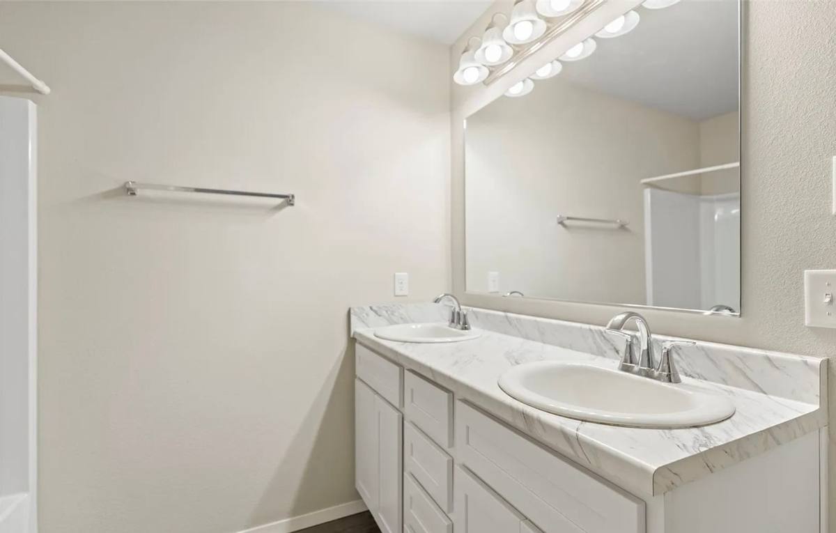 House for rent at 14826 E 39th St S, Tulsa, OK 74134