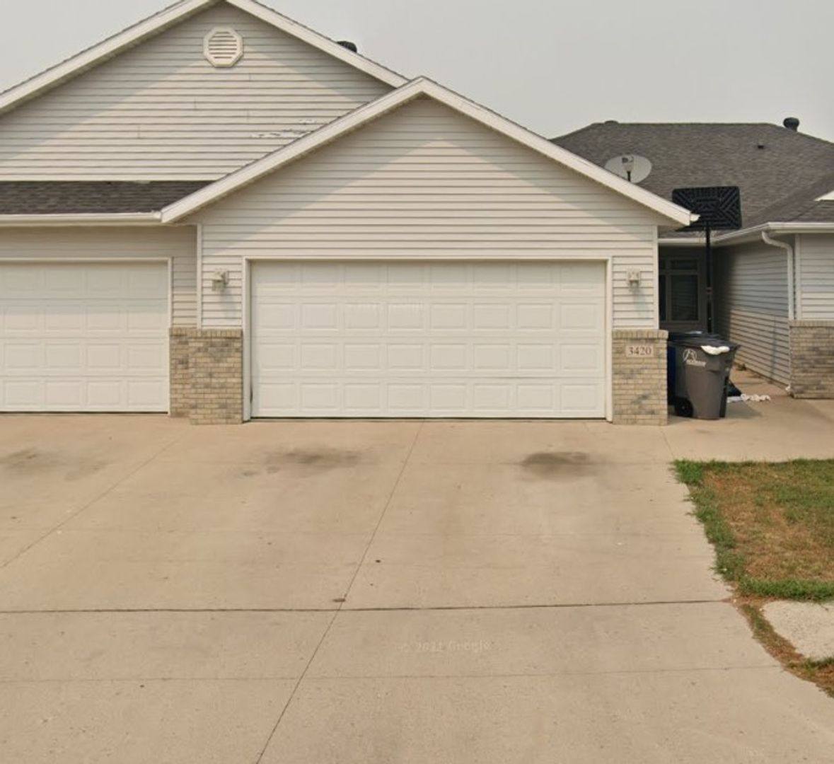 Townhouse for rent at 3420 Village Green Dr, Moorhead, MN 56560