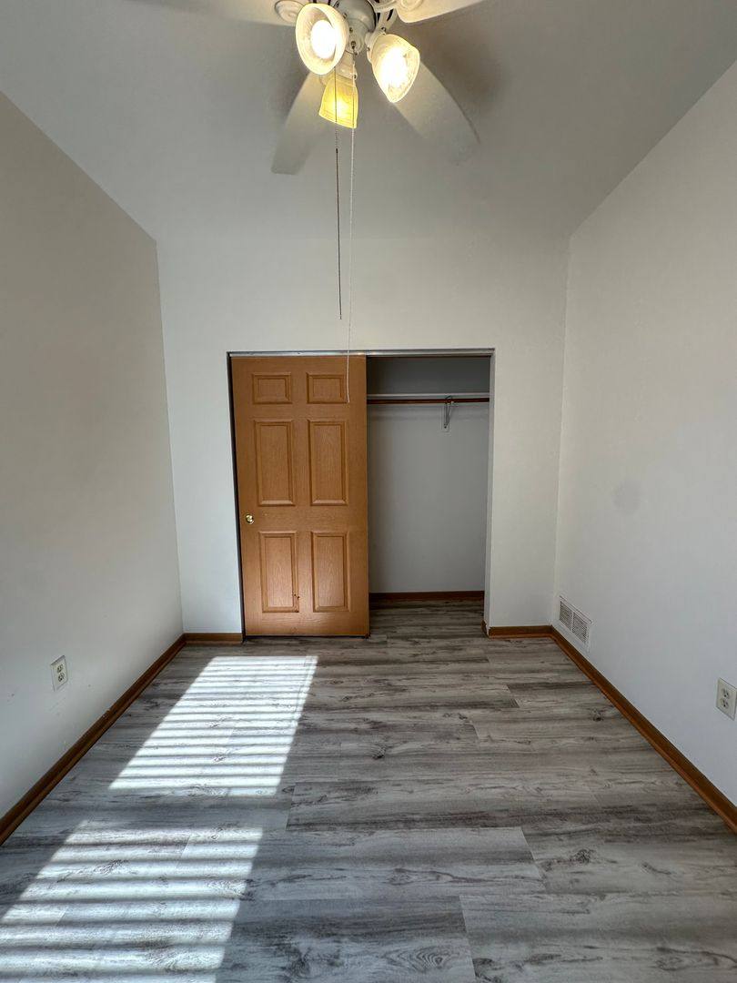 Apartment for rent at 302 E Hadley, Milwaukee, WI 53212