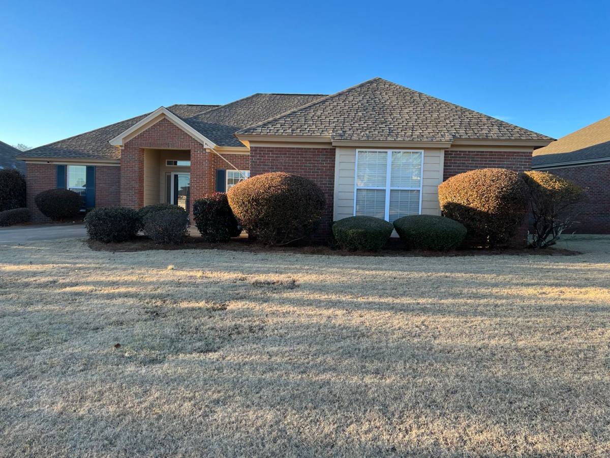 House for rent at 1927 Chancellor Ridge Rd, Prattville, AL 36066
