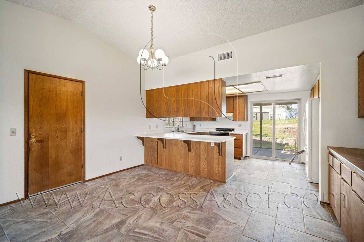 House for rent at 21825 Canyon Dr, Wildomar, CA 92595