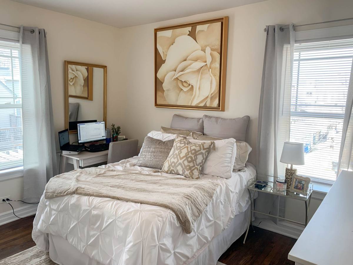Condo for rent at 3808 N Sheffield Ave, Chicago, IL 60613