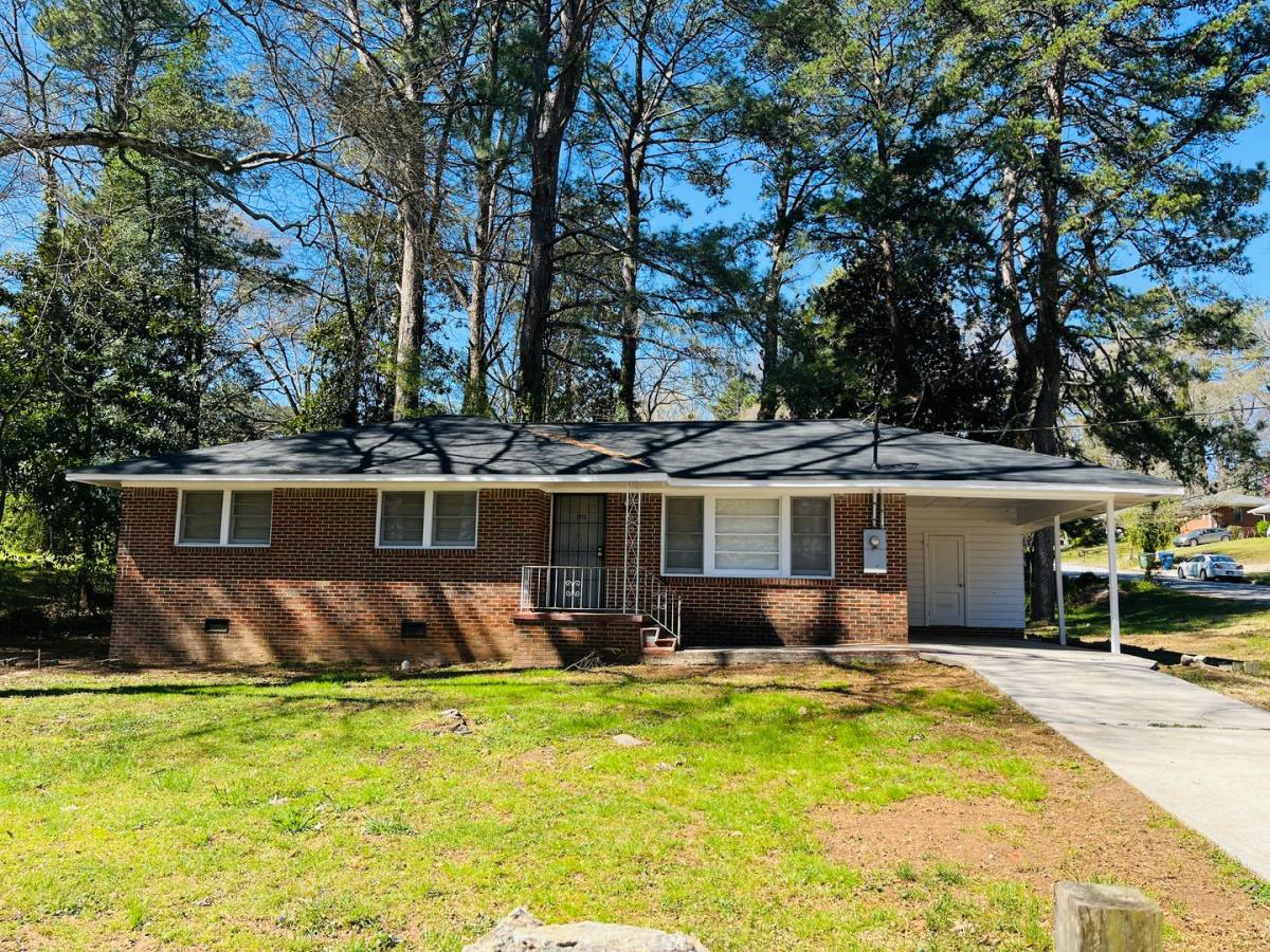 House for rent at 2673 Fairlane Dr SE, Atlanta, GA 30354