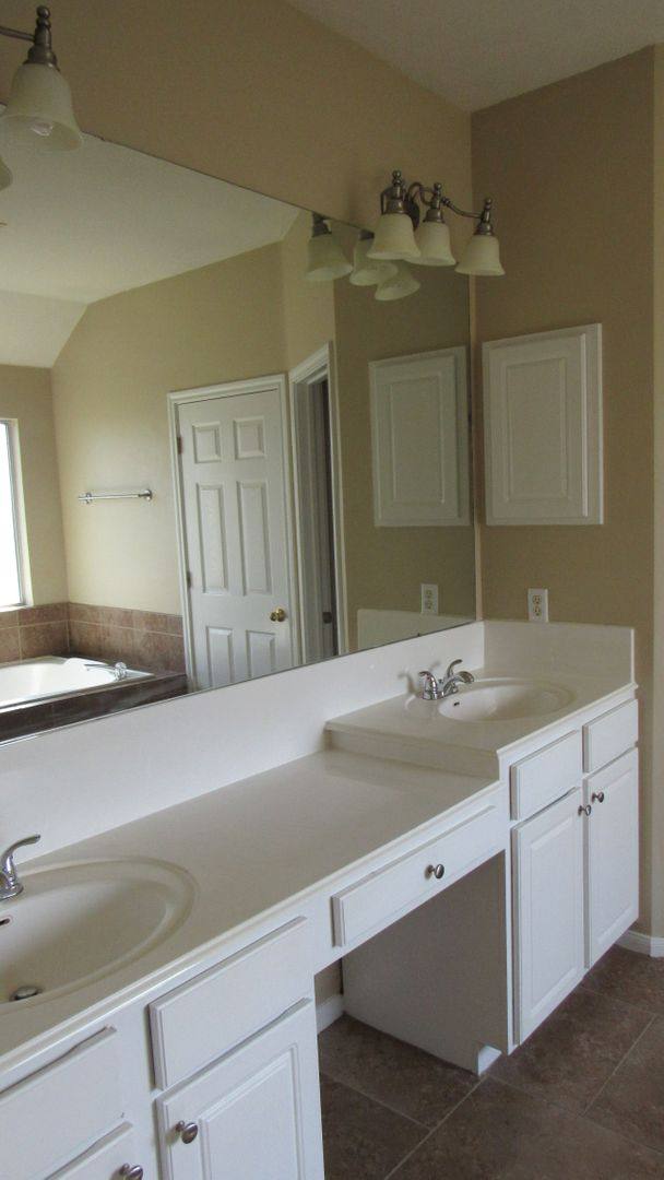 House for rent at 2033 Creole Dr, Austin, TX 78727