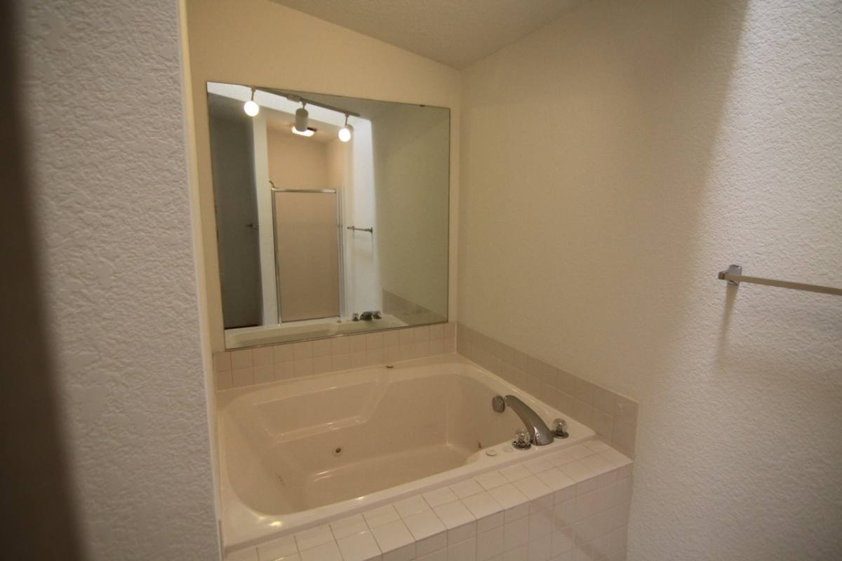 Apartment for rent at 2114 2210 Meadowland Dr, Sheboygan, WI 53081