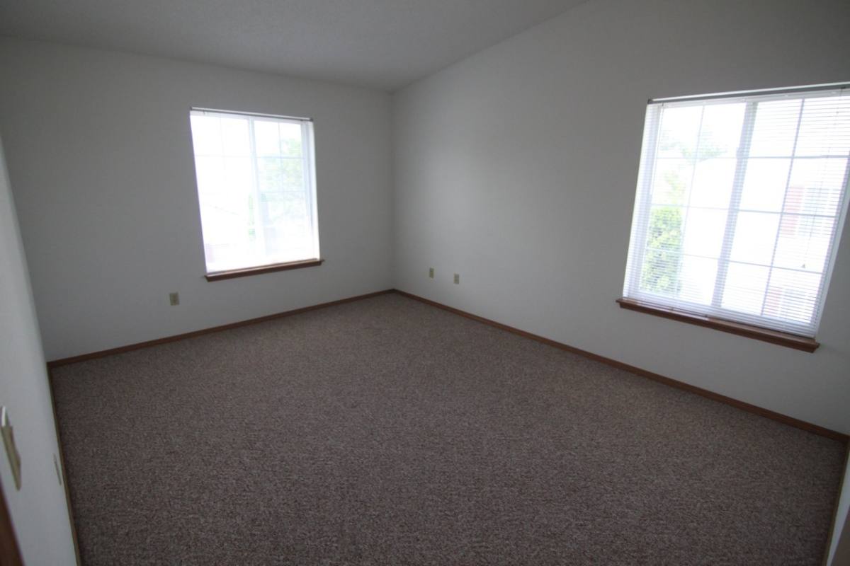 Apartment for rent at 2114 2210 Meadowland Dr, Sheboygan, WI 53081
