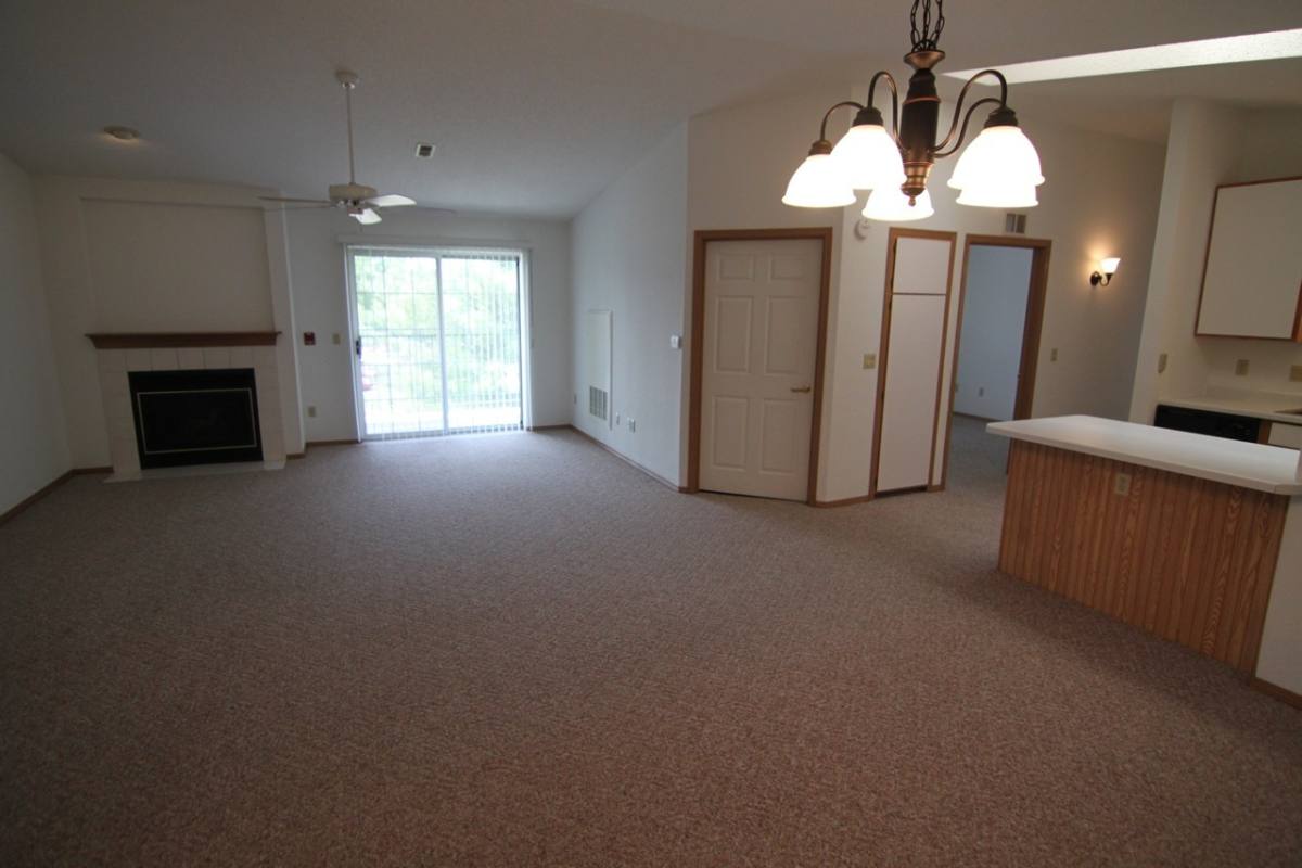 Apartment for rent at 2114 2210 Meadowland Dr, Sheboygan, WI 53081