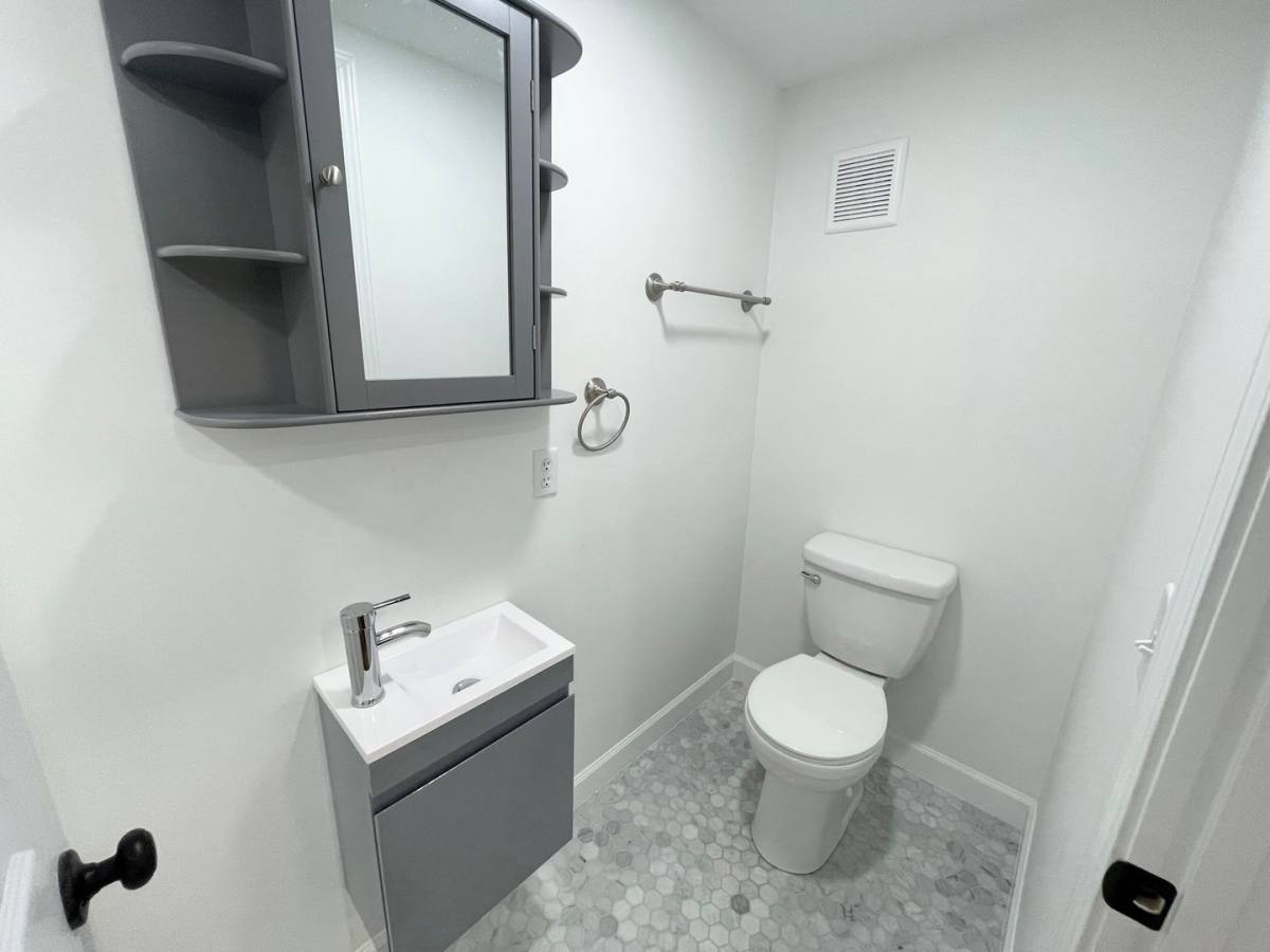 Apartment for rent at 806 Florence St, Columbia, SC 29201
