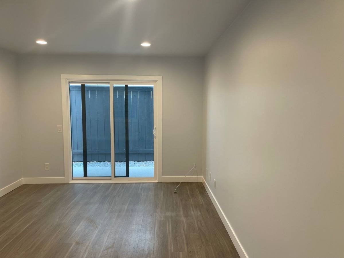 Apartment for rent at 500 N Clementine St, Oceanside, CA 92054