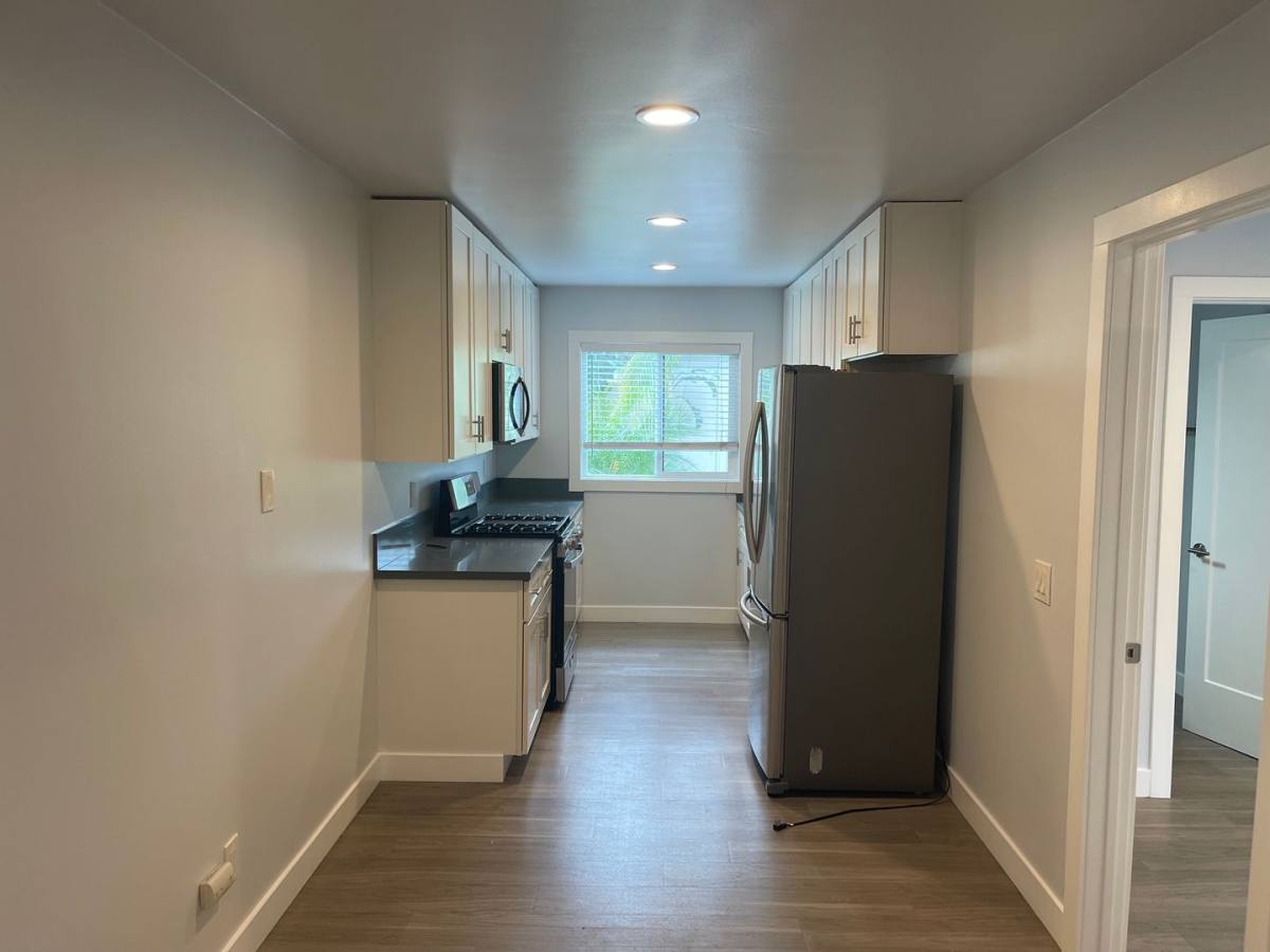 Apartment for rent at 500 N Clementine St, Oceanside, CA 92054