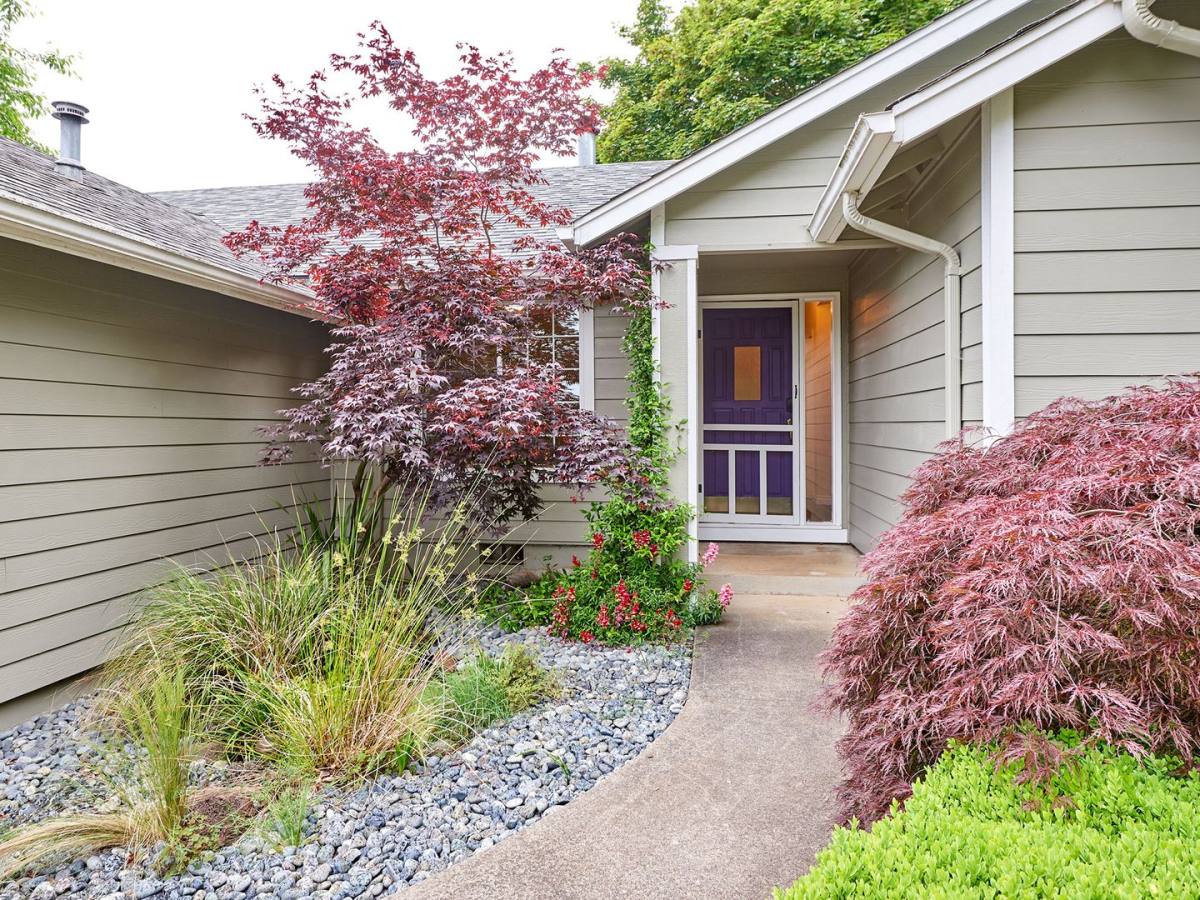 House for rent at 5455 Norma Ave SE, Salem, OR 97306