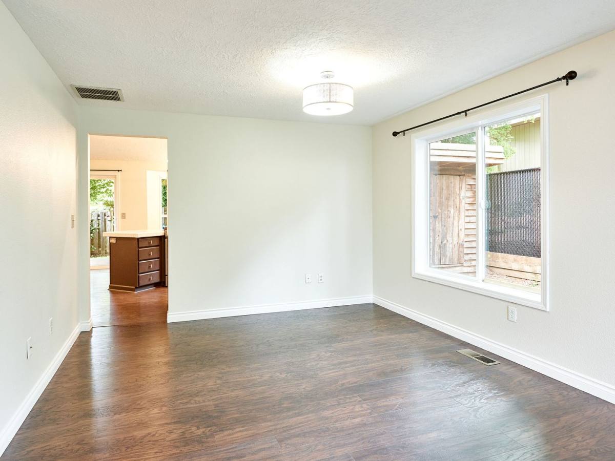 House for rent at 5455 Norma Ave SE, Salem, OR 97306
