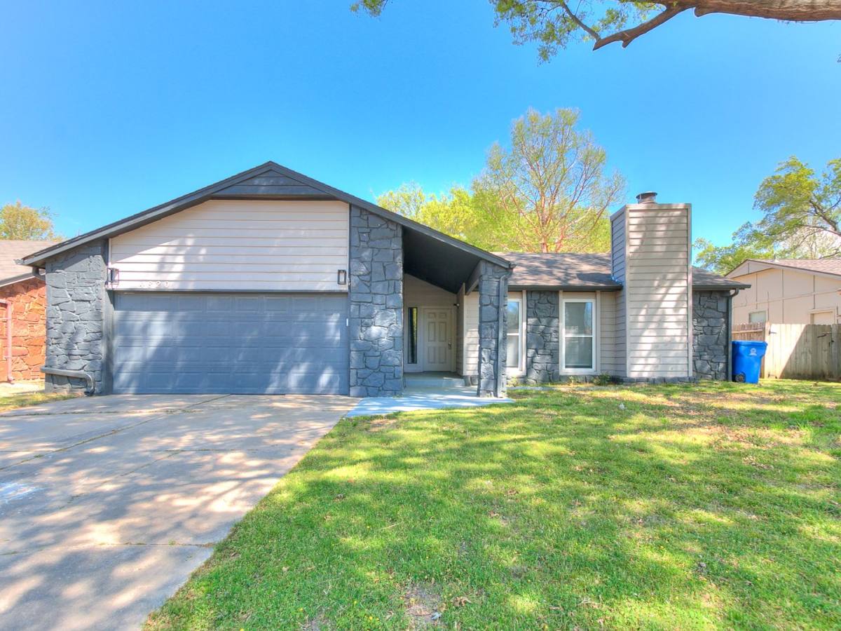 House for rent at 4820 W Uniontown St N, Broken Arrow, OK 74012