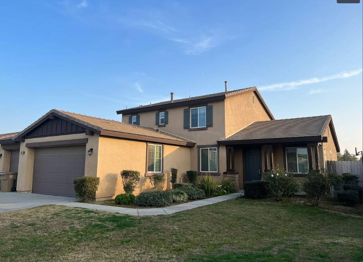 House for rent at 4601 Anne Marie St, Bakersfield, CA 93313