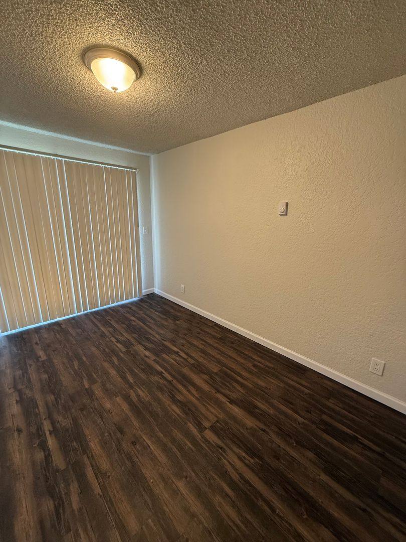 Apartment for rent at 130 Stanford Dr, Mount Vernon, WA 98273